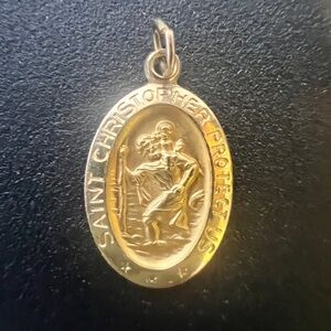 3/4” 14k Yellow Gold Saint Christopher Medal